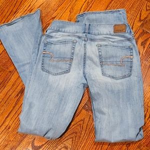 American eagle women's jeans